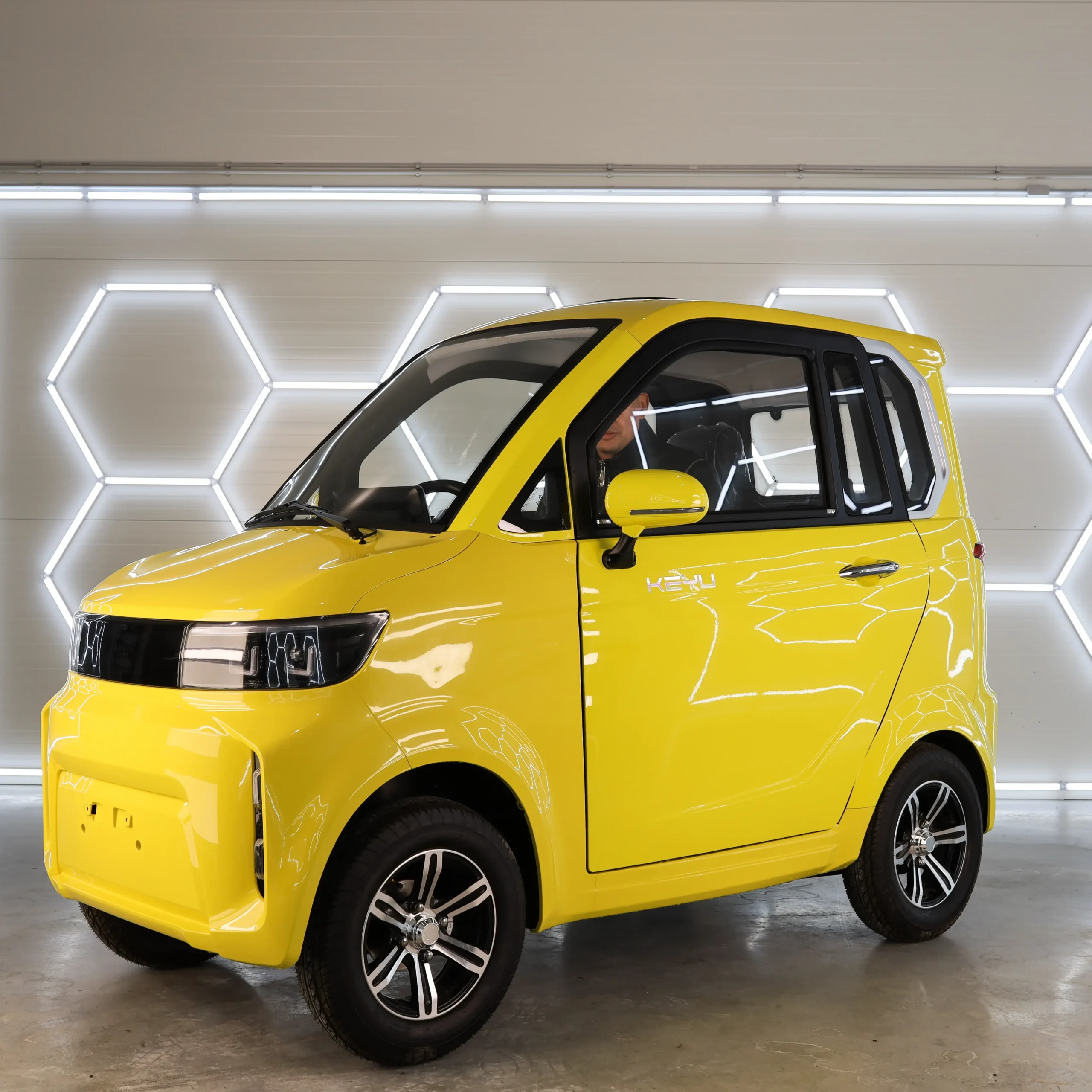 ELEKTRINIS MINI AUTOMOBILIS T11 LEMON YELLOW